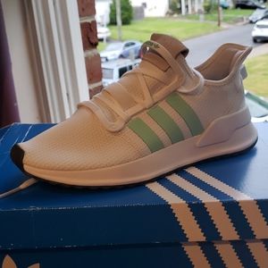Adidas u_path shoes